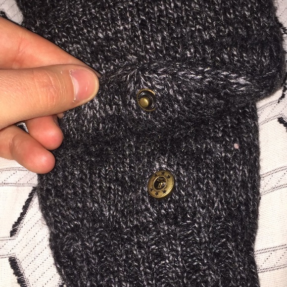 Dark grey mittens - Picture 4 of 4